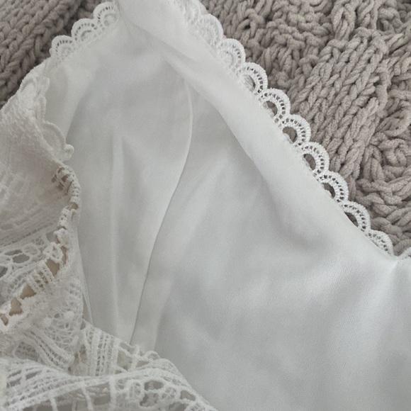 White Lace Dress - Picture 6 of 7